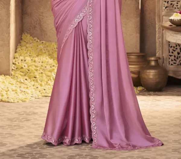 Floral Print Bollywood Silk Blend Saree (Pink)